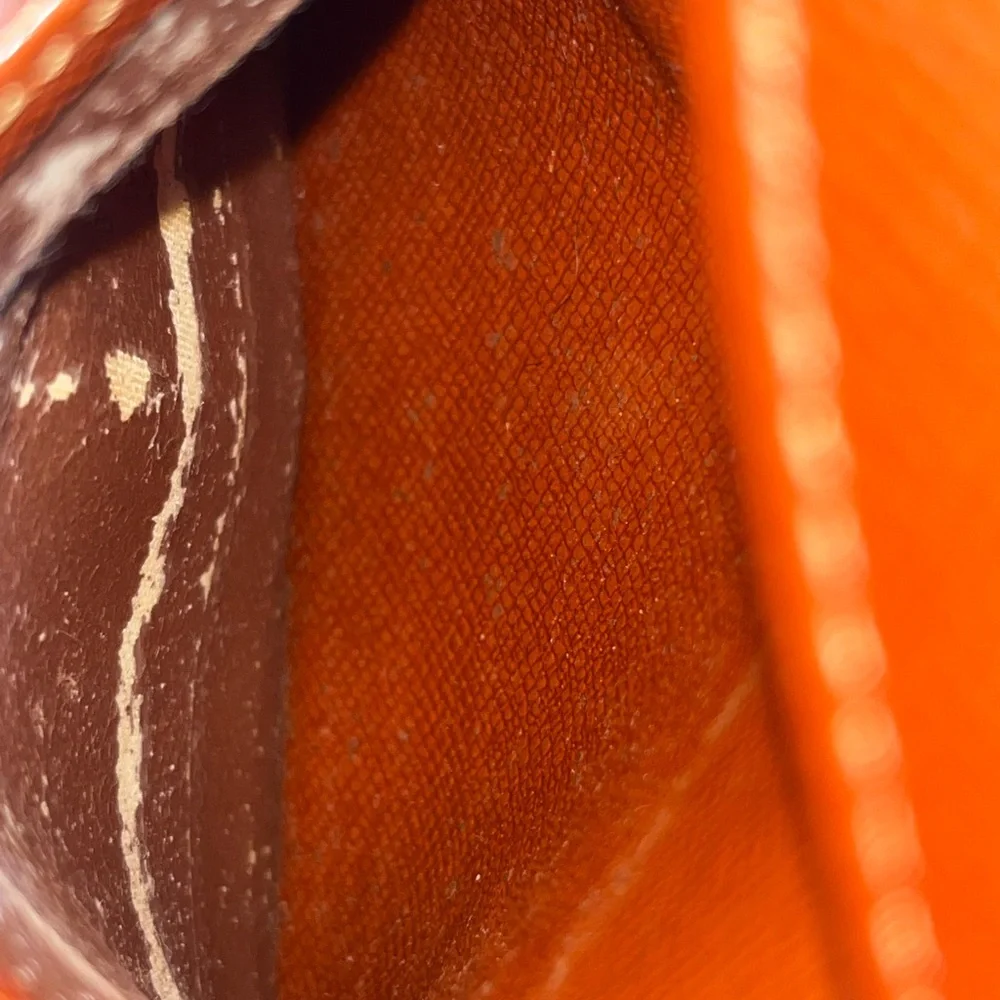 LOUIS VUITTON ELISE EPI ORANGE VINTAGE WALLET GUC